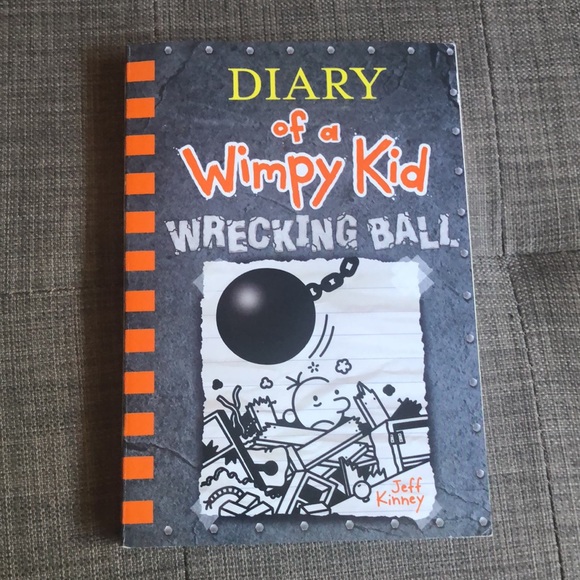 ‼️2 FOR $10‼️Diary of a Wimpy Kid - Picture 3 of 3